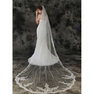 Ivory lace wedding veil